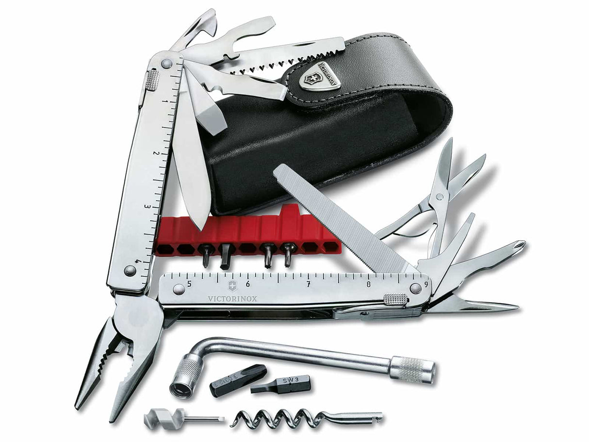 Victorinox SwissTool X Plus in Lederetui